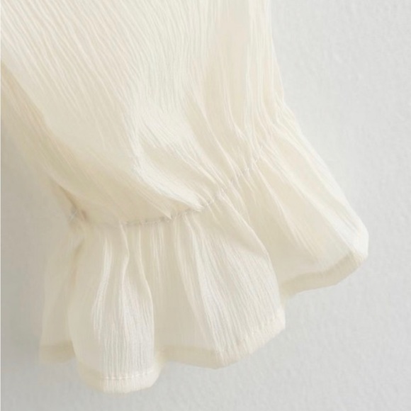 Ava Solid Long Sleeve Crochet Sweater In Beige, brand new without tags - Picture 8 of 10